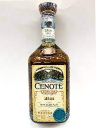 Cenote Añejo Tequila